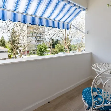 Niro Apartment *