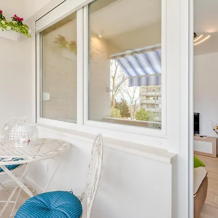 Apartment Niro Split